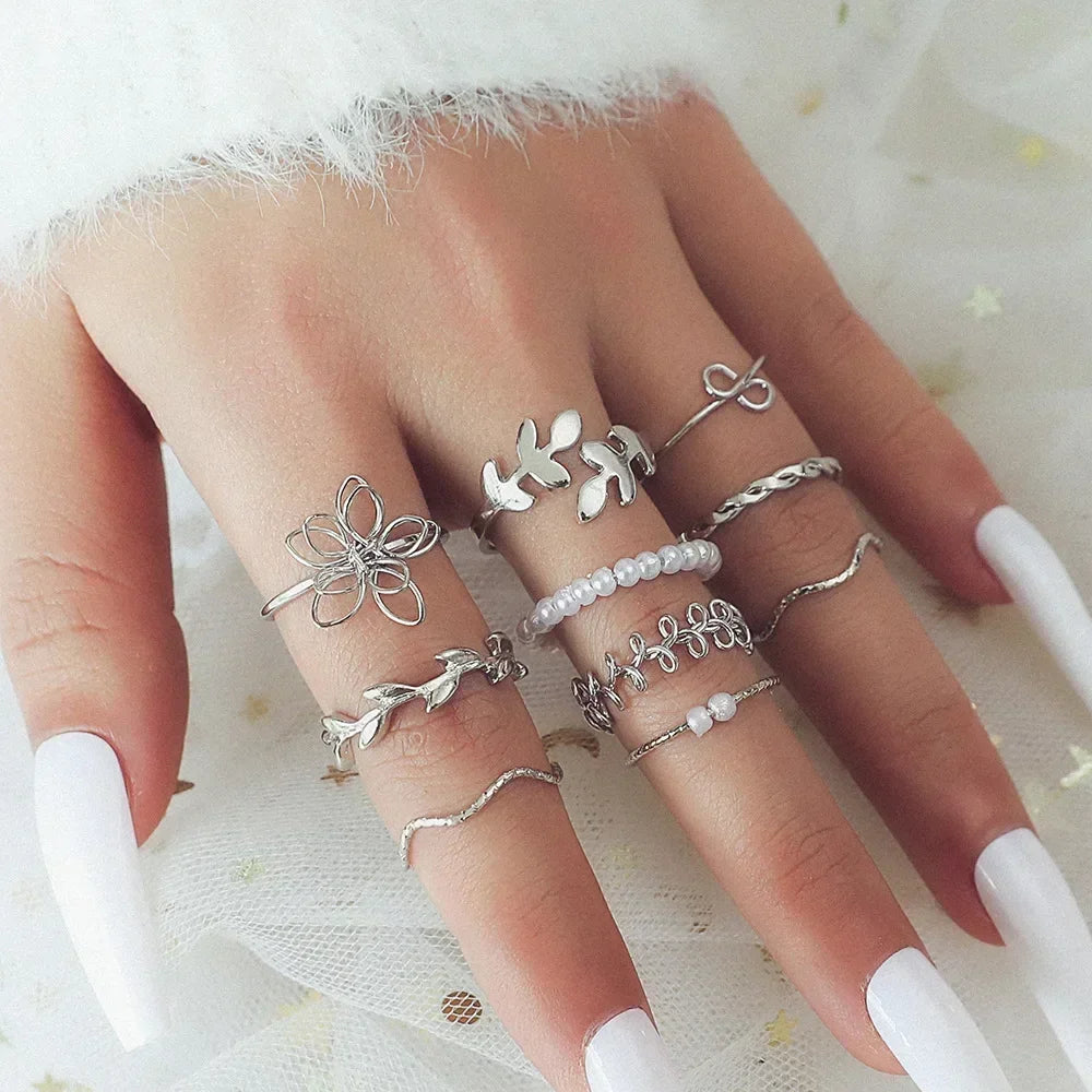 2024 New Tide Individuality Retro Geometric Hollowing Inlay Gem Rings SetLiquid State Metal Four-Piece Rings Set Paty Jewelry
